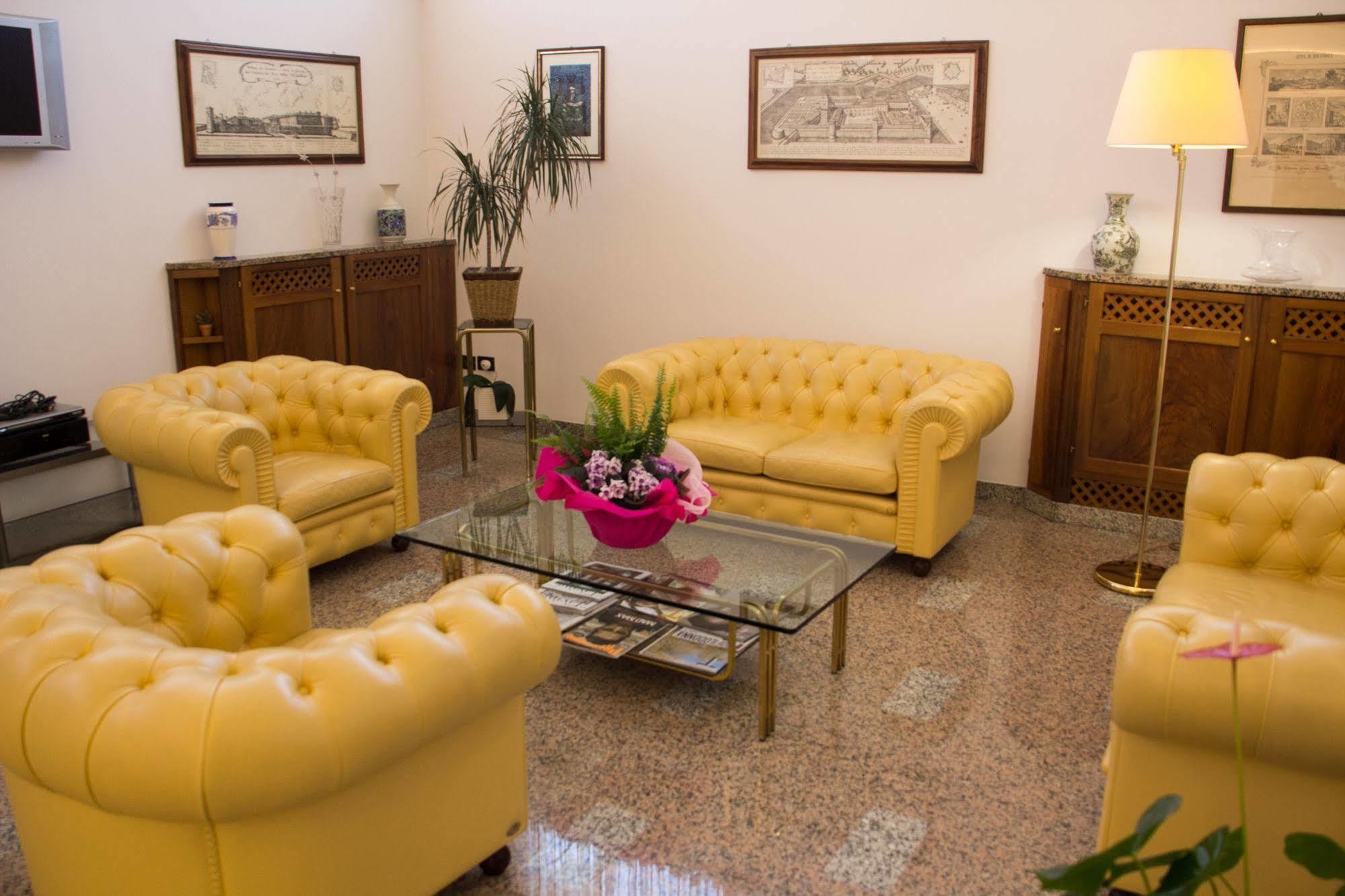 Hotel Pico Мирандола Экстерьер фото